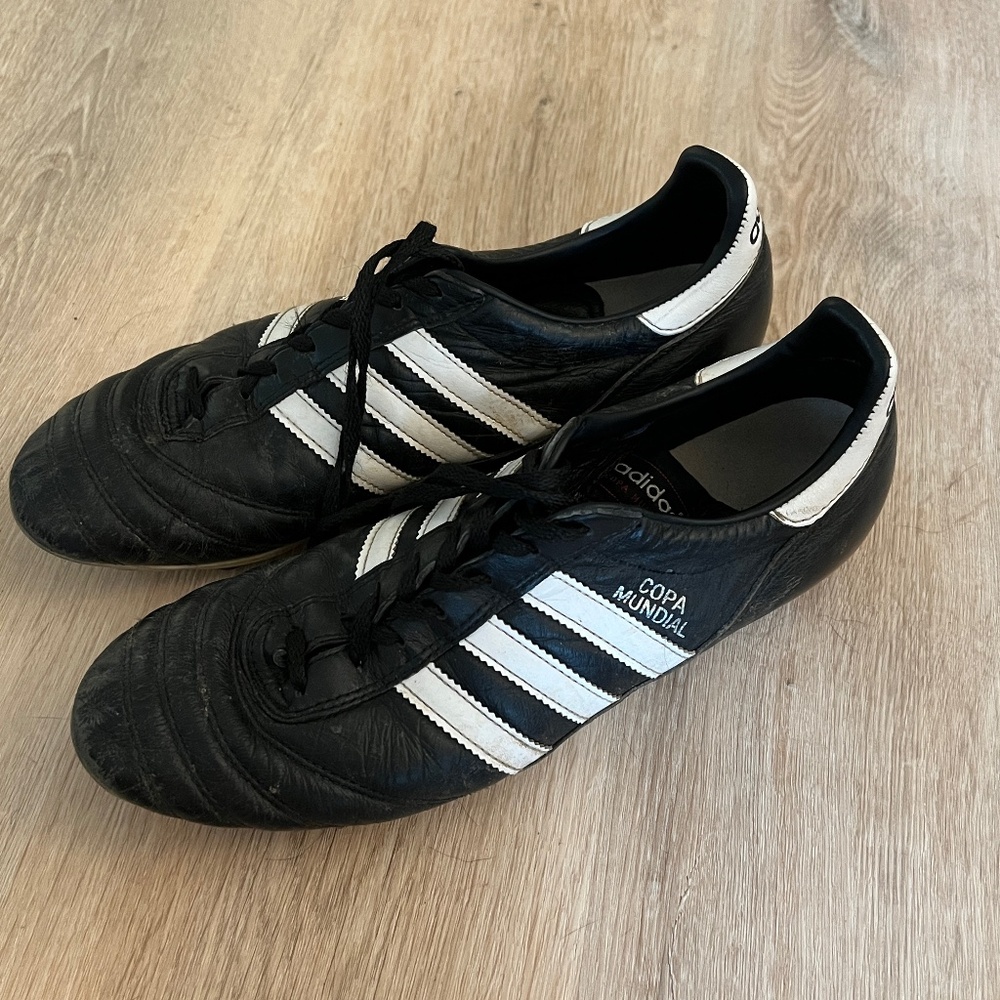 Adidas Copa Mundial  Kangaroo Leather Cleats Men’s Size 9.5